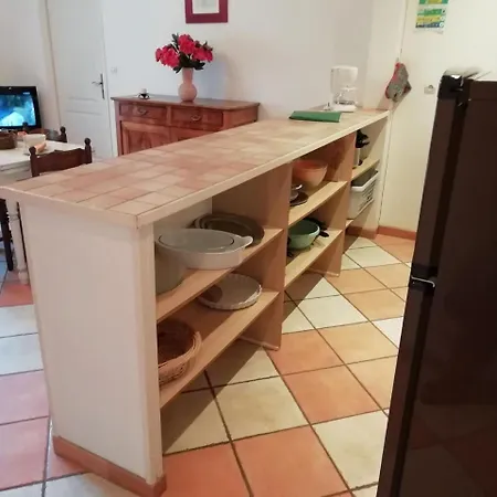 Cosy Flat With Pool In Les Pins Quend